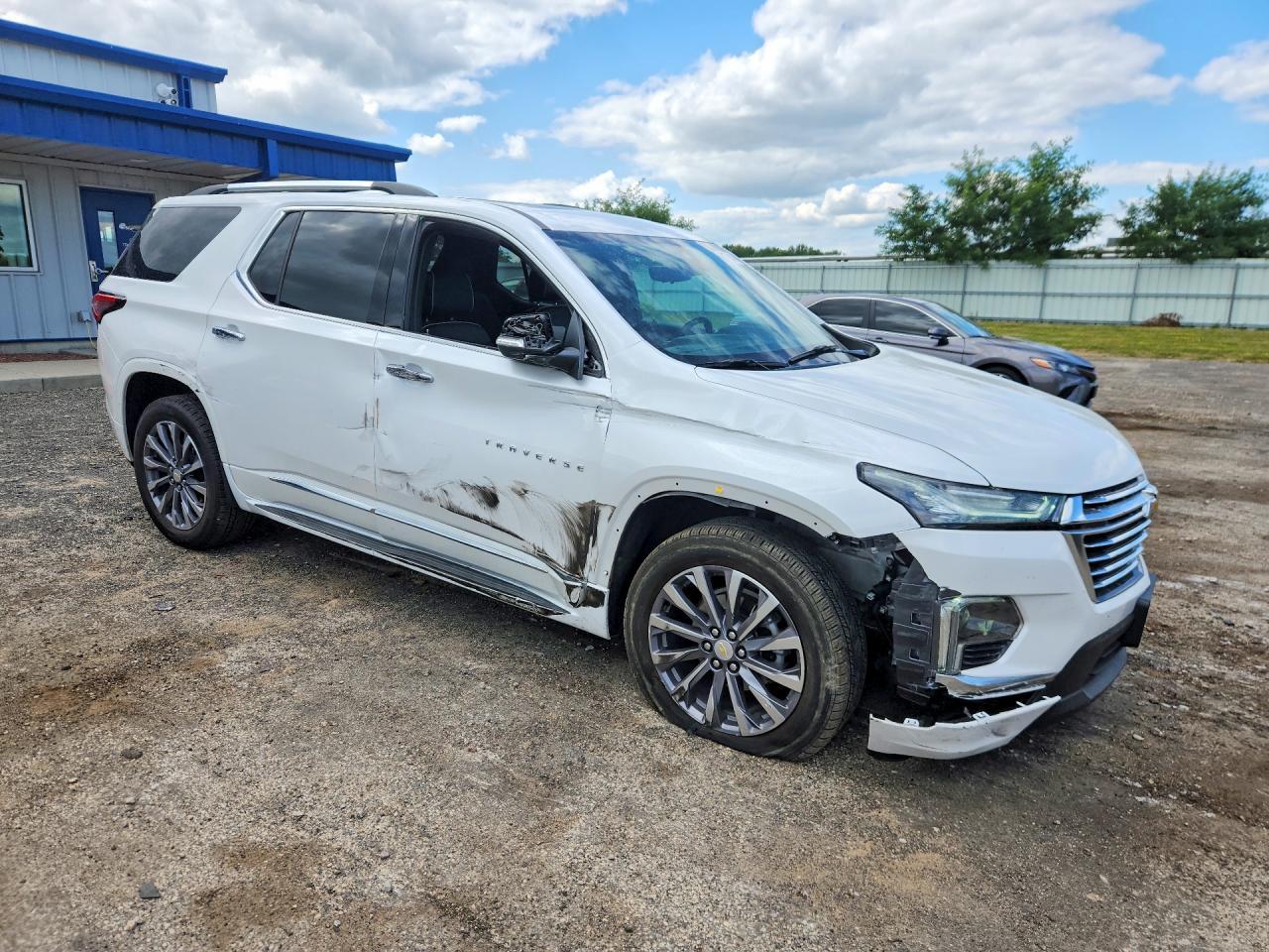 2023 Chevrolet Traverse Premier - zdjęcie 4
