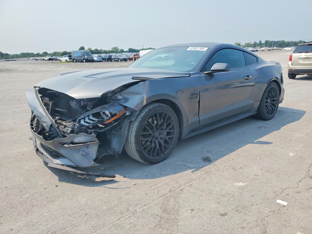 2022 Ford Mustang Gt - zdjęcie główne