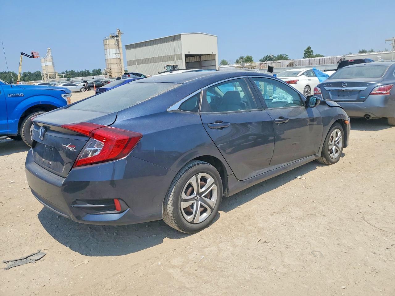 2017 Honda Civic Lx - zdjęcie 3