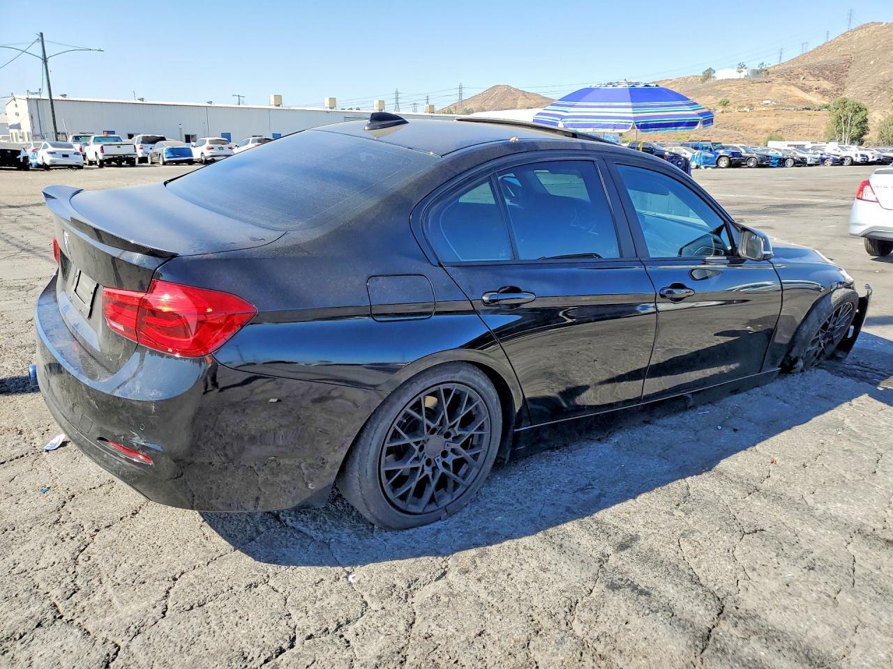 BMW Seria 3 - zdjęcie 3