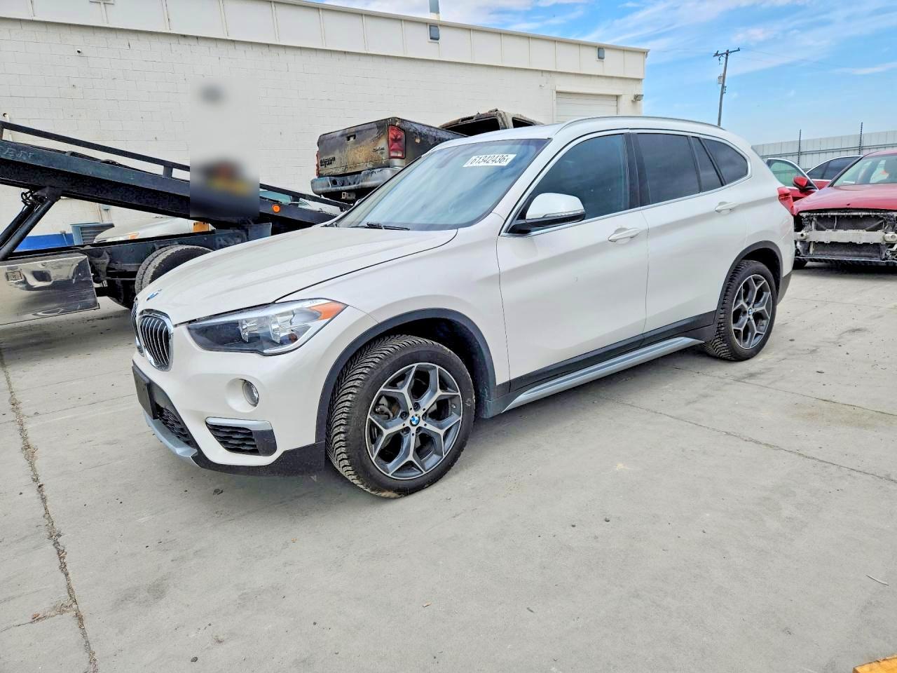 2018 BMW X1 xDrive28I - zdjęcie główne
