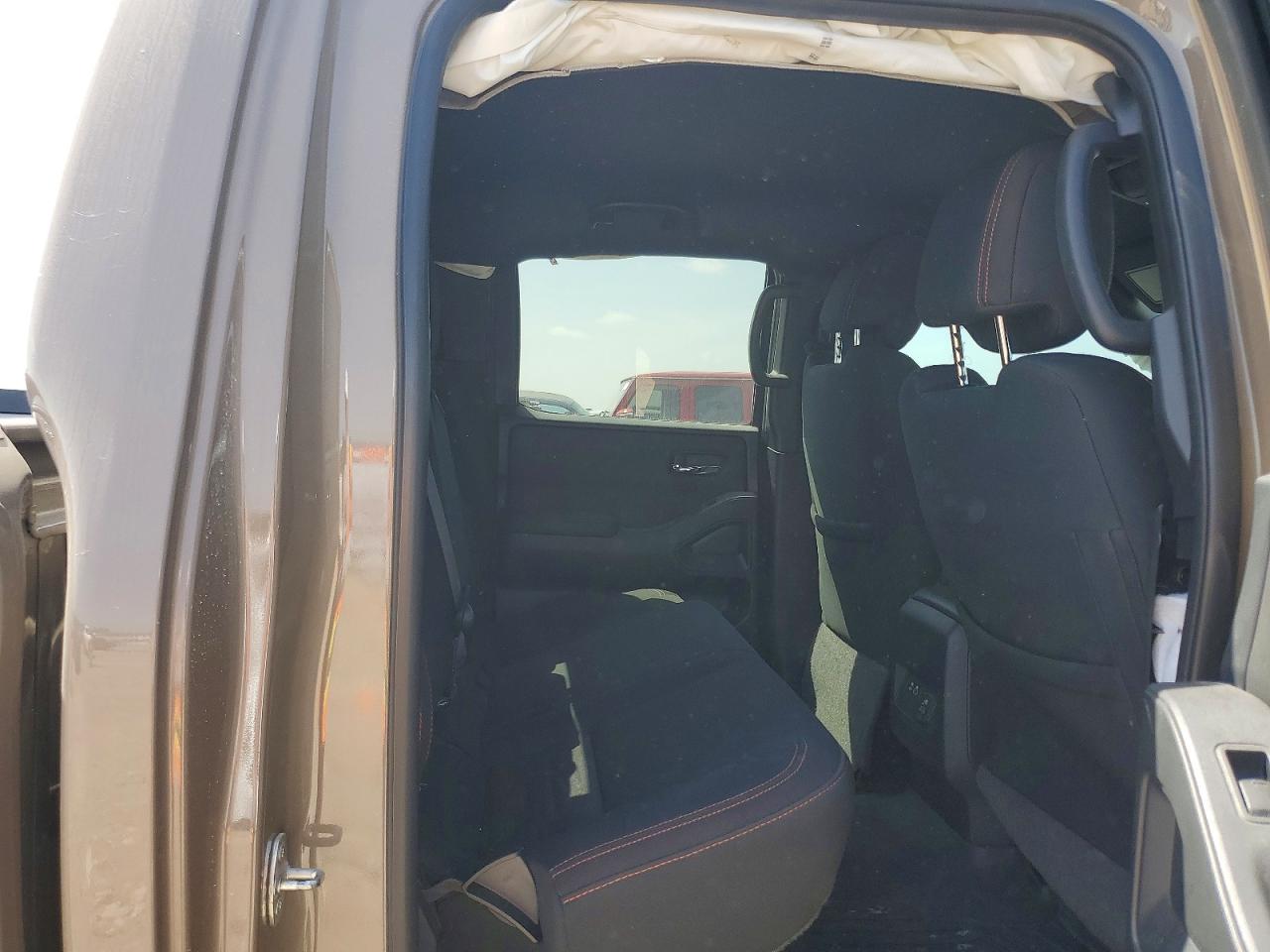2022 Nissan Frontier Pro-X - zdjęcie 10