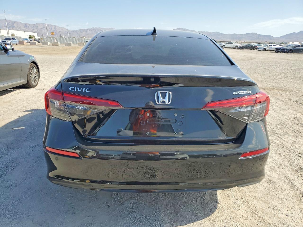 2024 Honda Civic Touring - zdjęcie 6