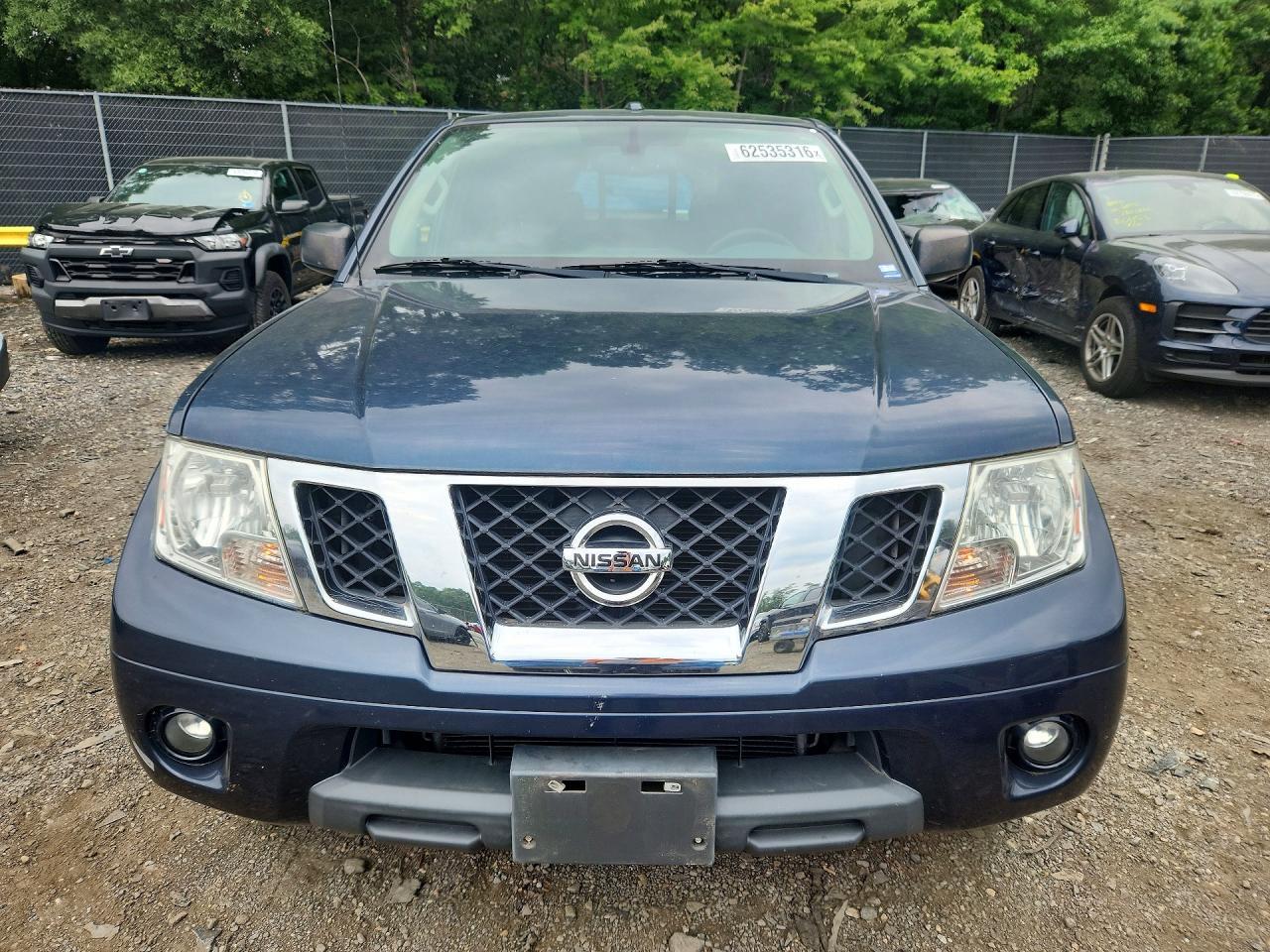 2015 Nissan Frontier Sv V6 - zdjęcie 5