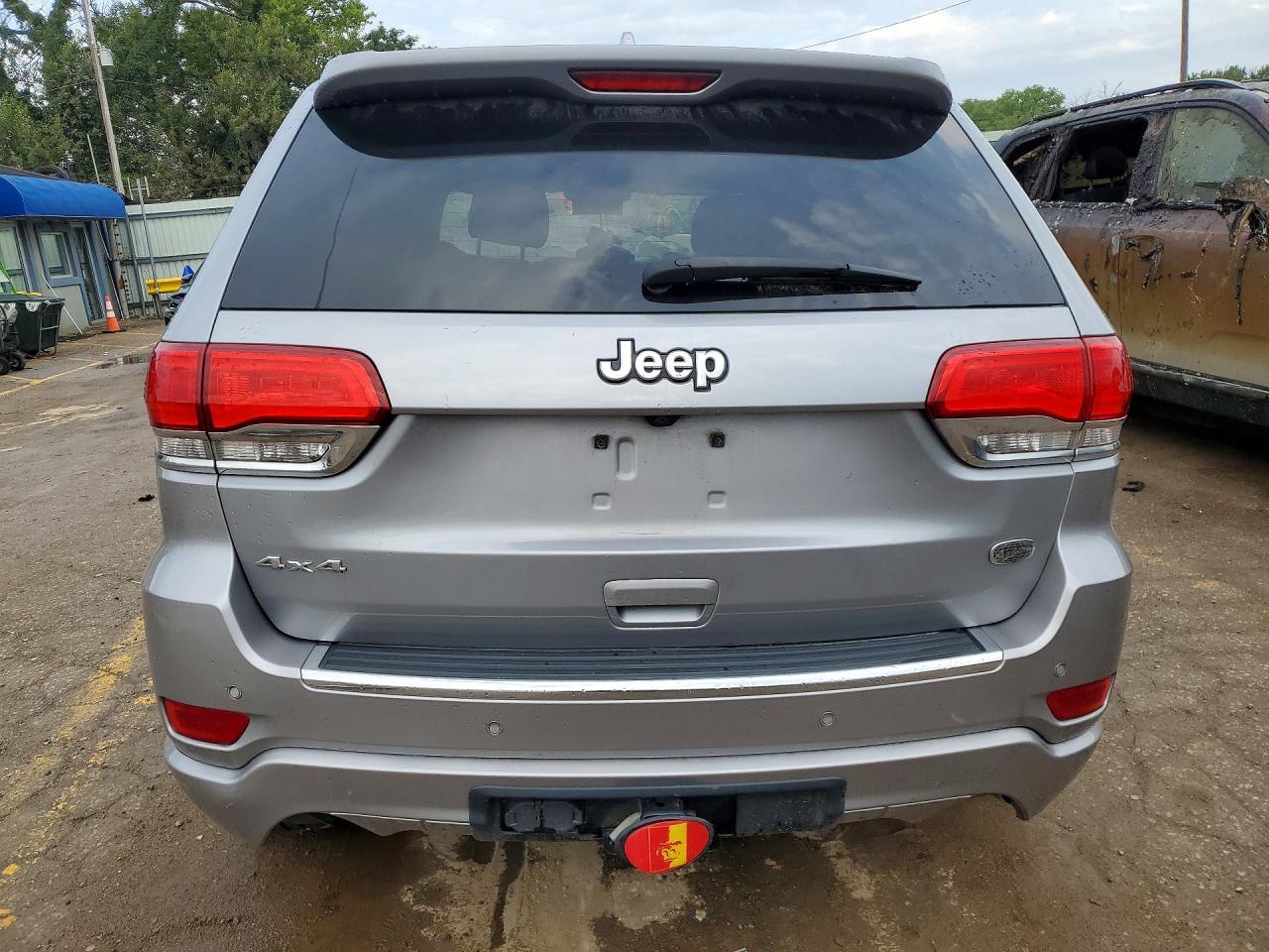 2018 Jeep Grand Cherokee Overland - zdjęcie 6