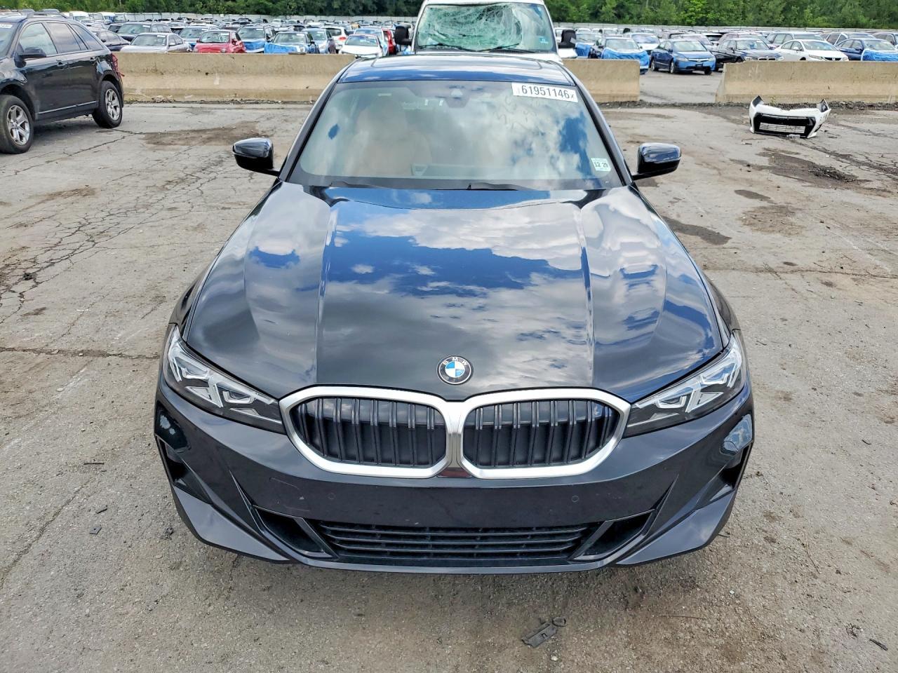 2025 BMW 330Xi - zdjęcie 5