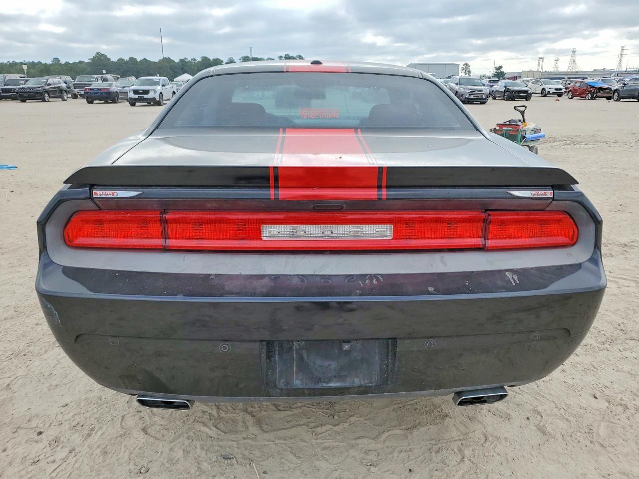 2013 Dodge Challenger Sxt - zdjęcie 6