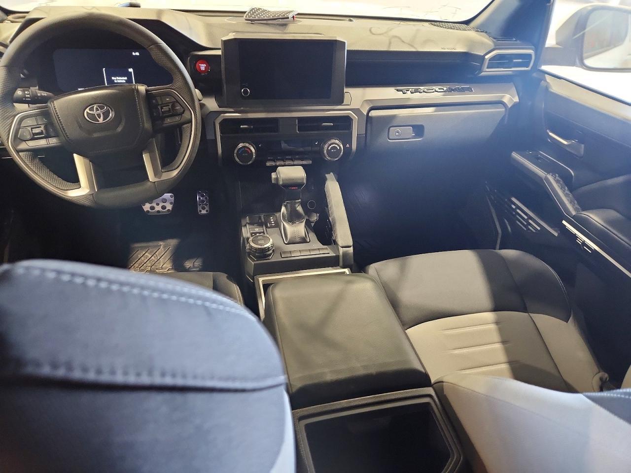 2024 Toyota Tacoma Sr5 - zdjęcie 8