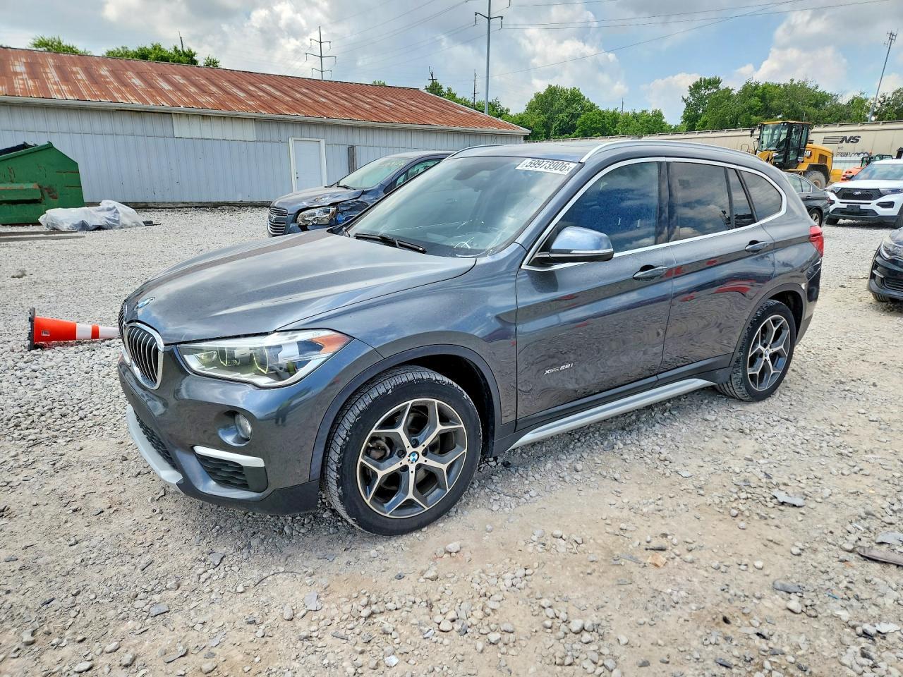 2018 BMW X1 xDrive28I - zdjęcie główne