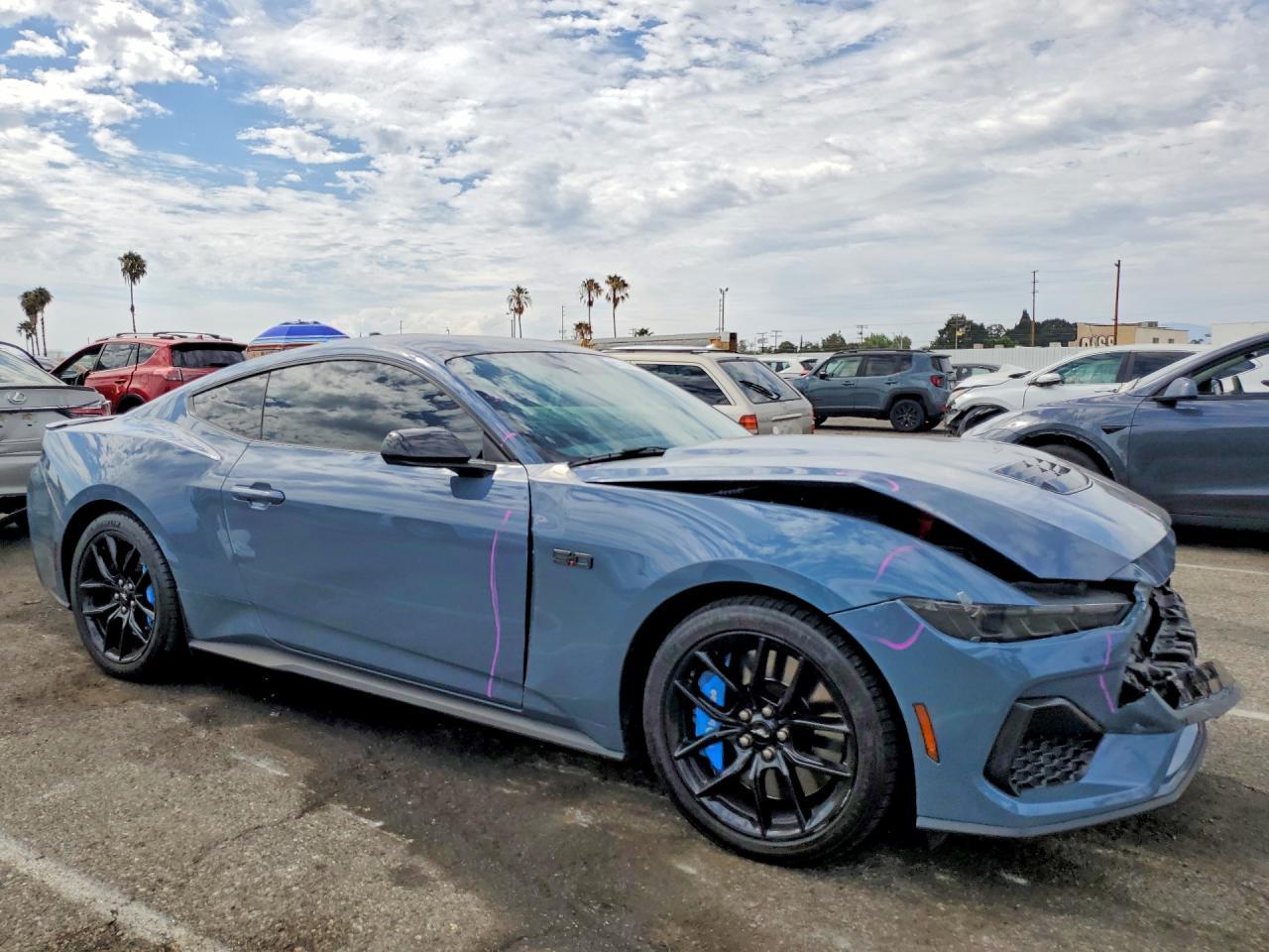 2024 Ford Mustang Gt - zdjęcie 4
