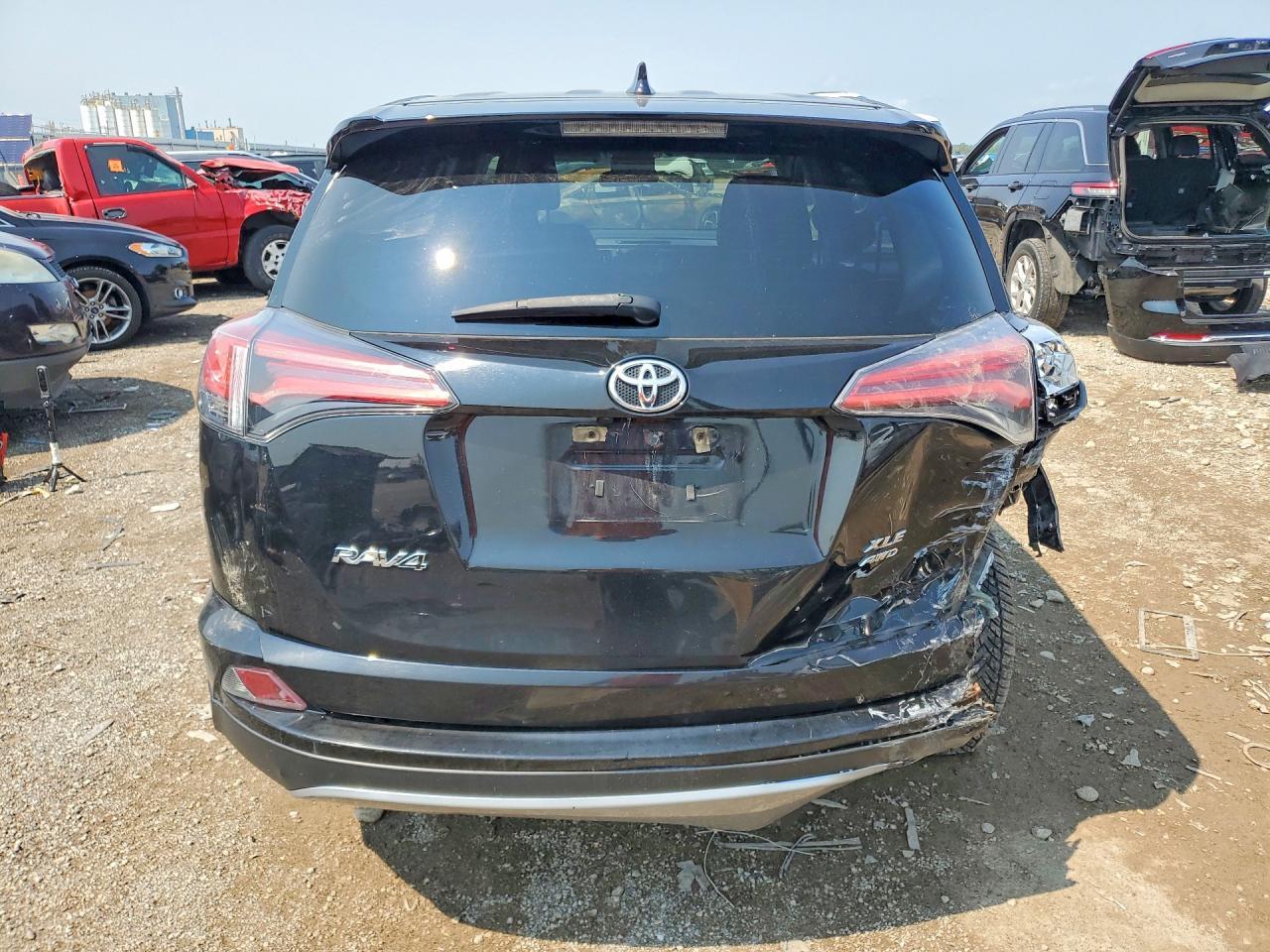 2018 Toyota Rav4 Xle - zdjęcie 6