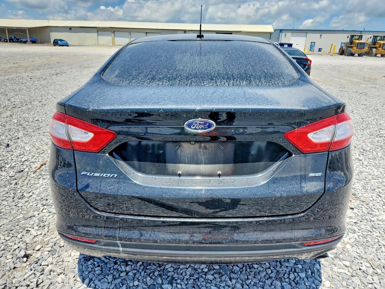 2016 Ford Fusion - zdjęcie 6