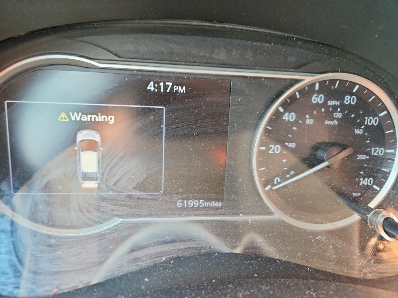 2020 Nissan Versa Sr - zdjęcie 9