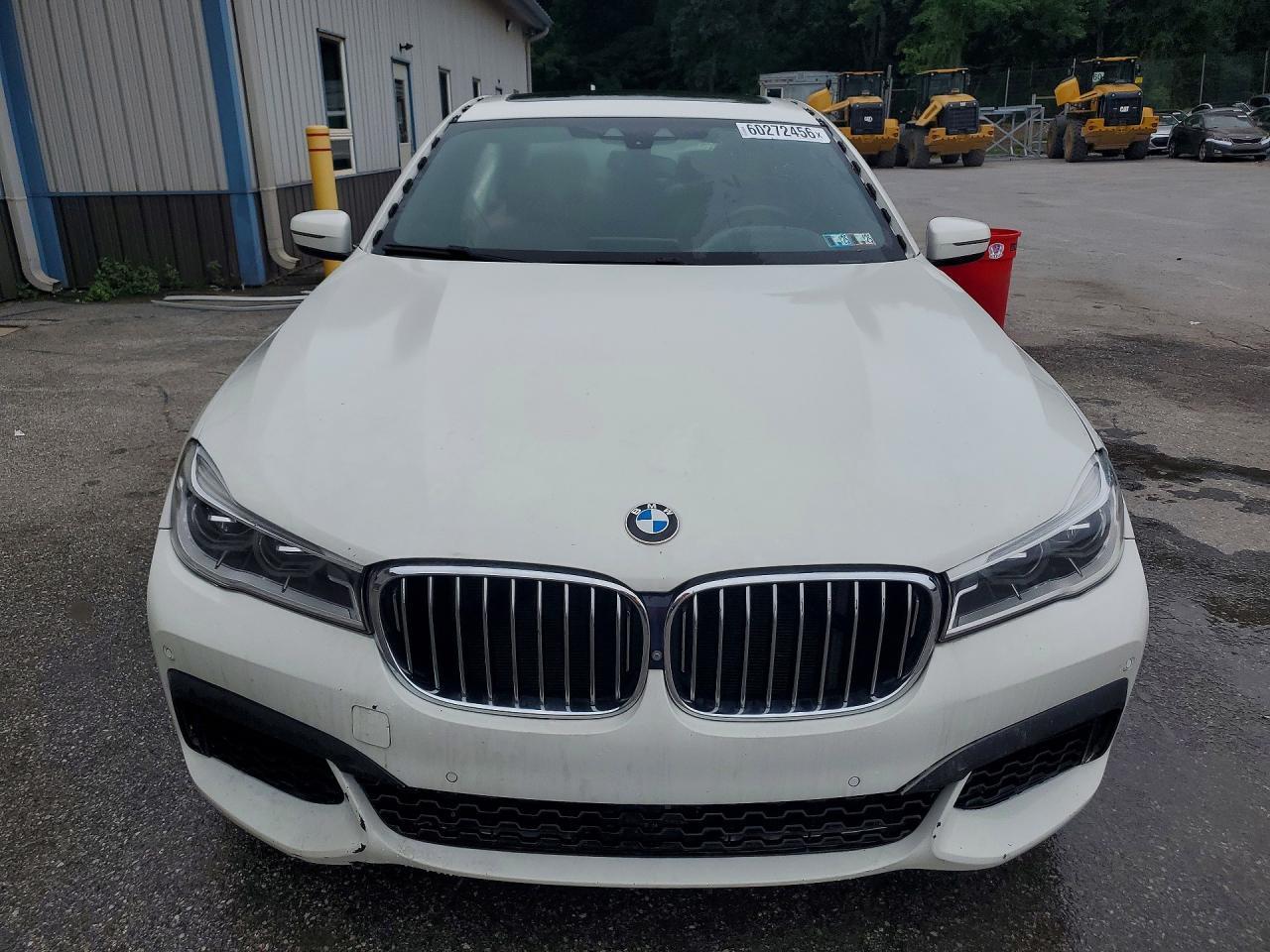 2018 BMW Seria 7 B7 - zdjęcie 5