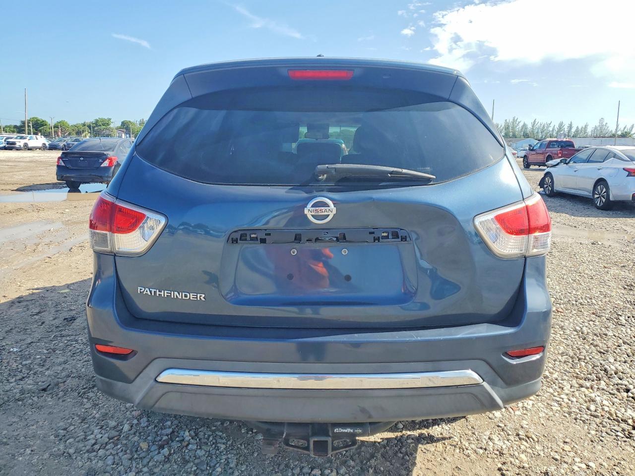 2014 Nissan Pathfinder S - zdjęcie 6