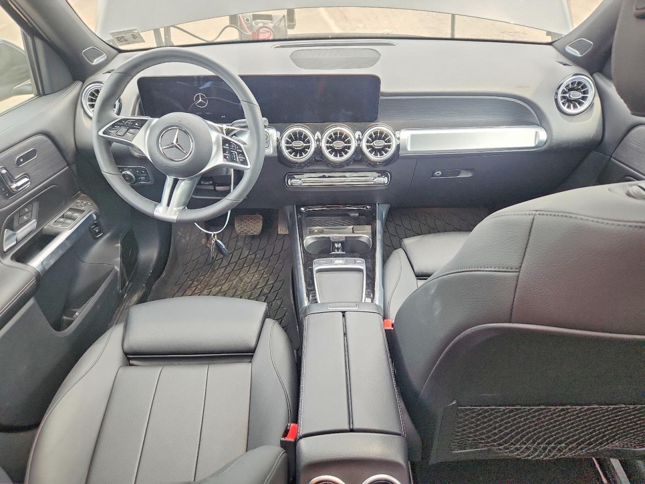 2024 Mercedes-Benz Glb 250 - zdjęcie 8