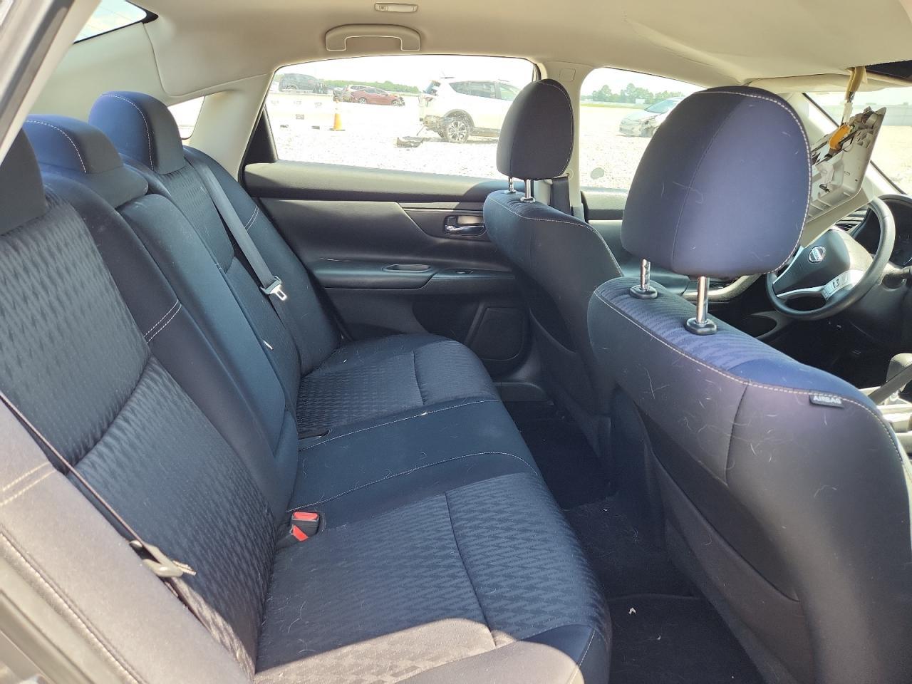 2017 Nissan Altima 2.5 S - zdjęcie 10