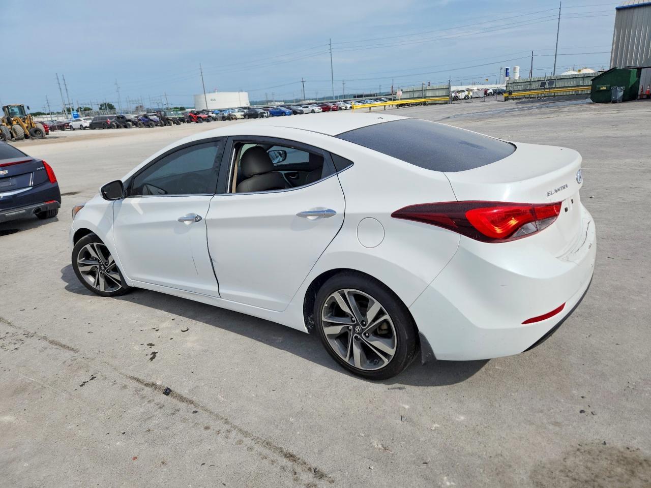 2014 Hyundai Elantra Limited - zdjęcie 2