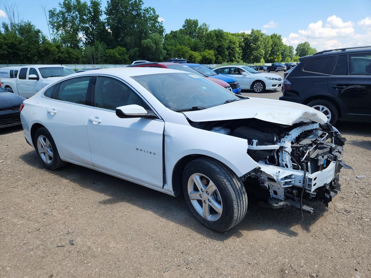 2024 Chevrolet Malibu Ls - zdjęcie 4