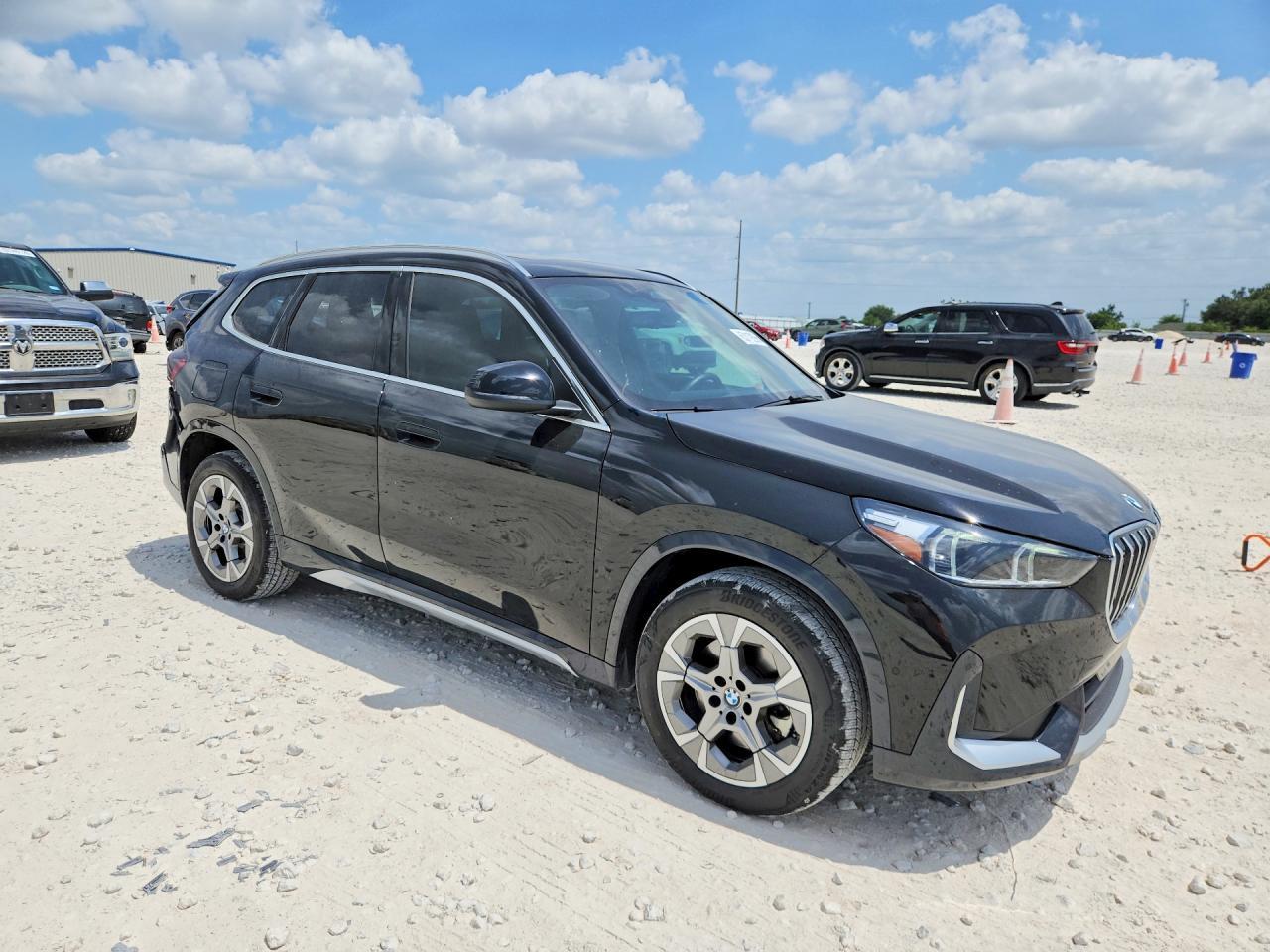 2026 BMW X1 xDrive28I - zdjęcie 4