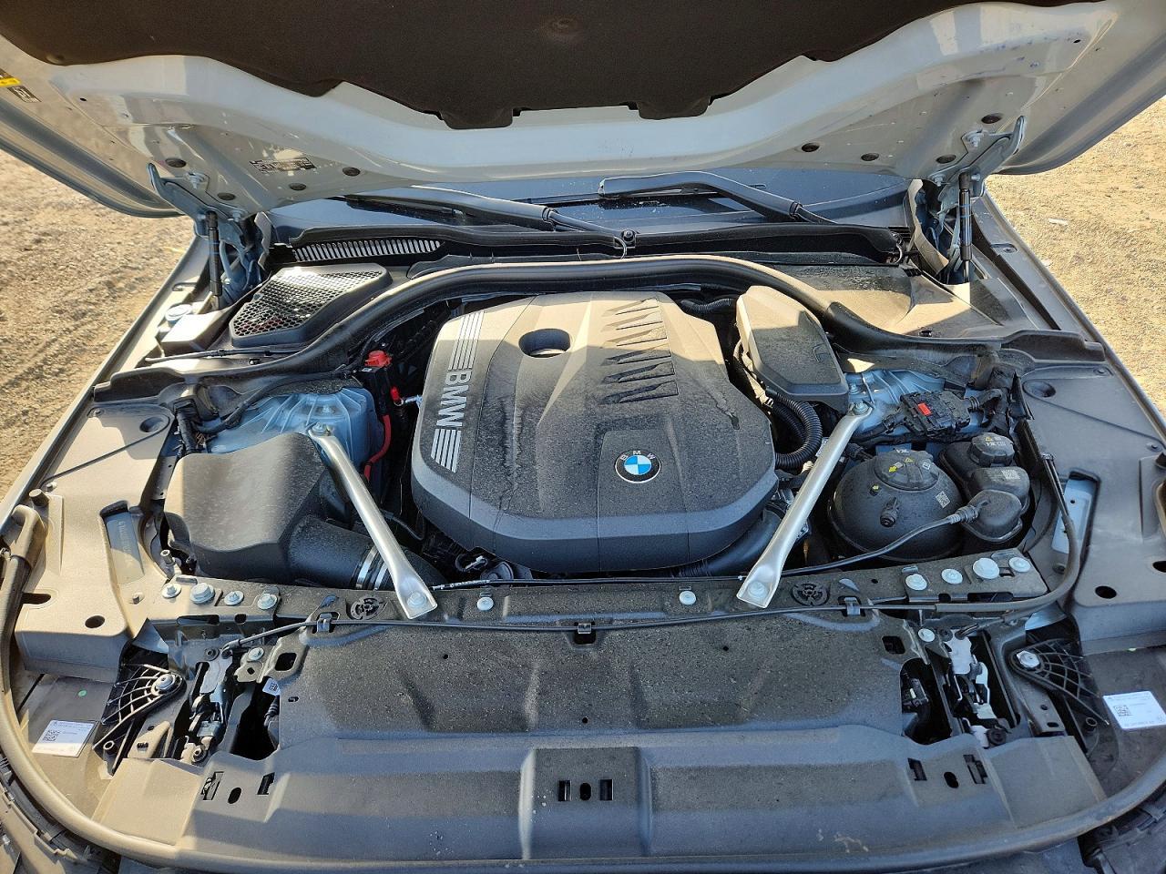 2024 BMW Seria 5 540i - zdjęcie 11