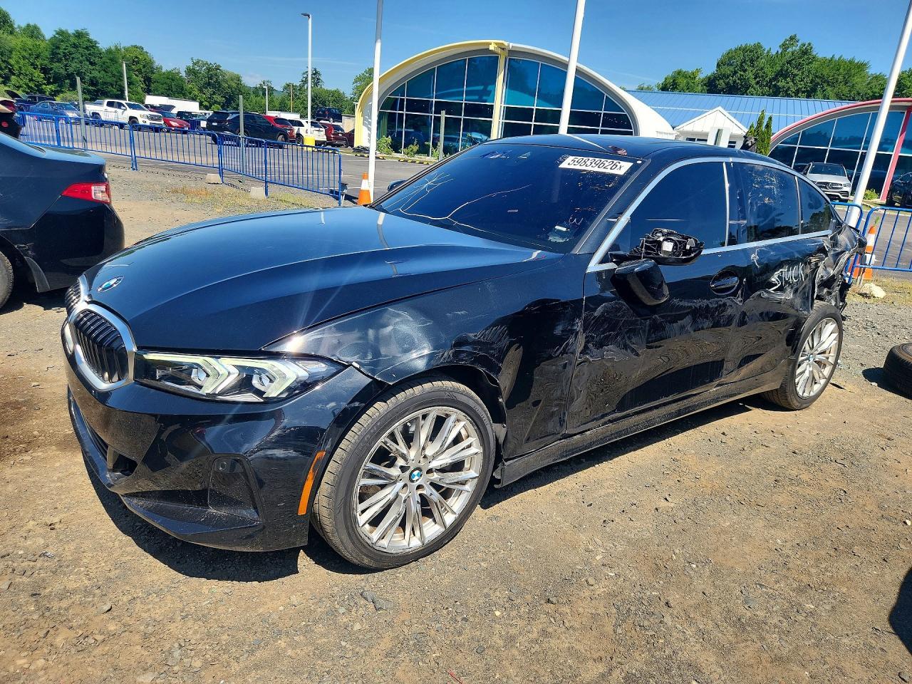 2024 BMW 330I - zdjęcie główne