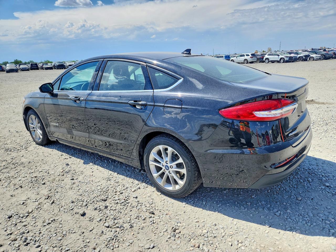 2019 Ford Fusion Se - zdjęcie 2
