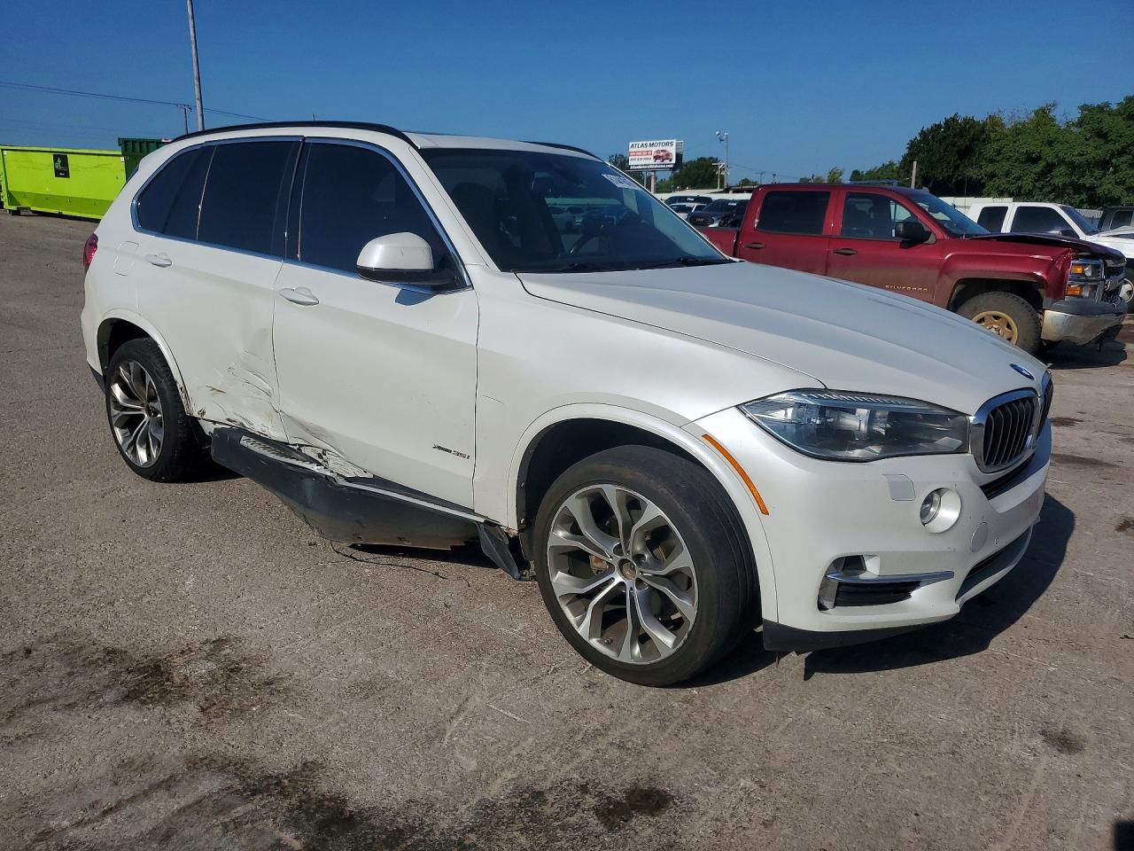 2015 BMW X5 xDrive35I - zdjęcie 4