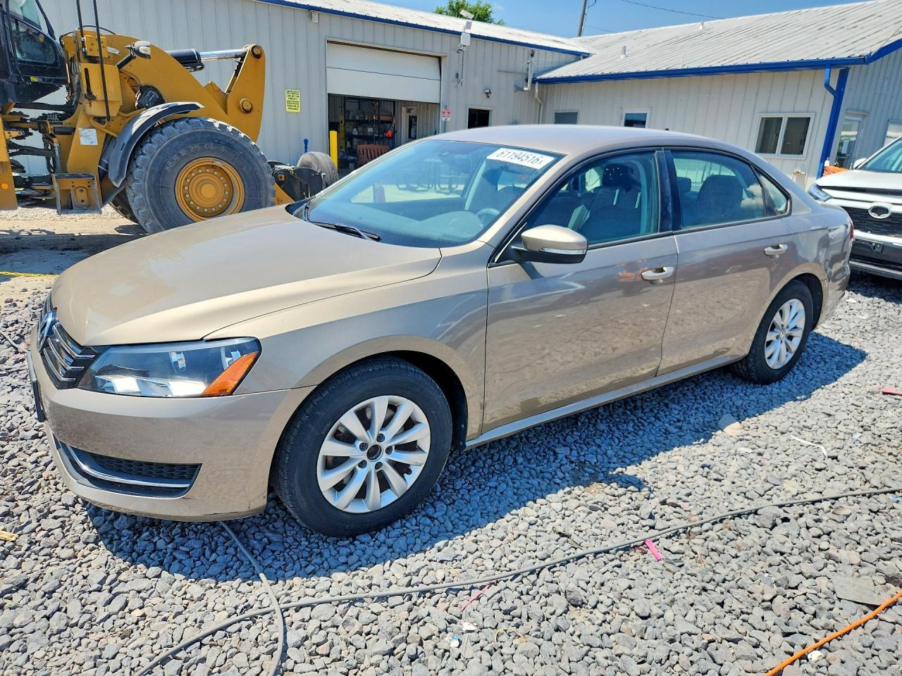 2015 Volkswagen Passat S - zdjęcie główne