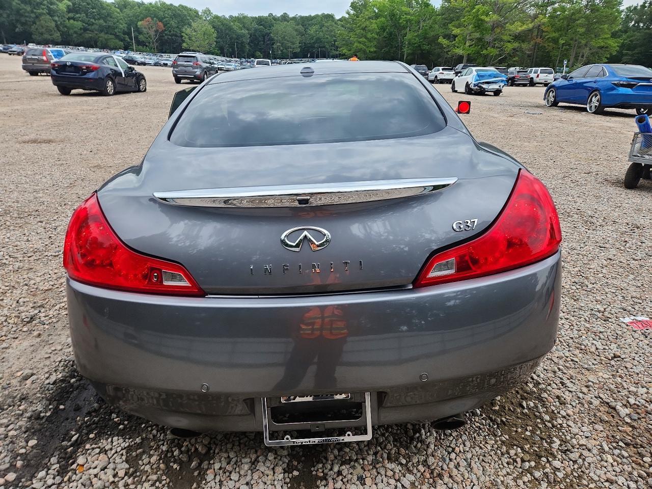 2013 Infiniti G37 Coupe Journey - zdjęcie 6