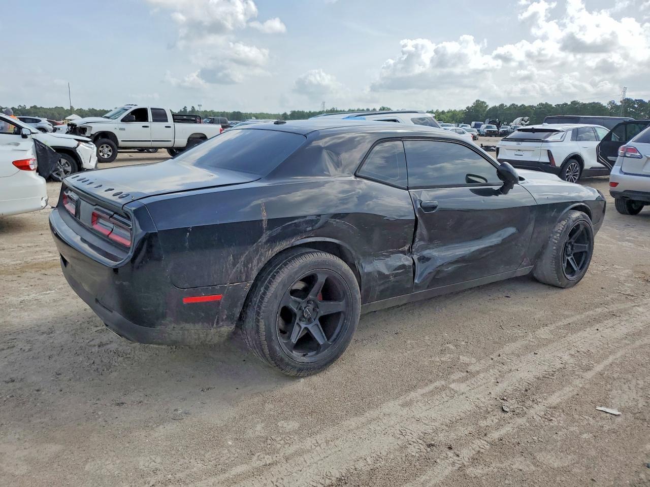 2016 Dodge Challenger Sxt - zdjęcie 3