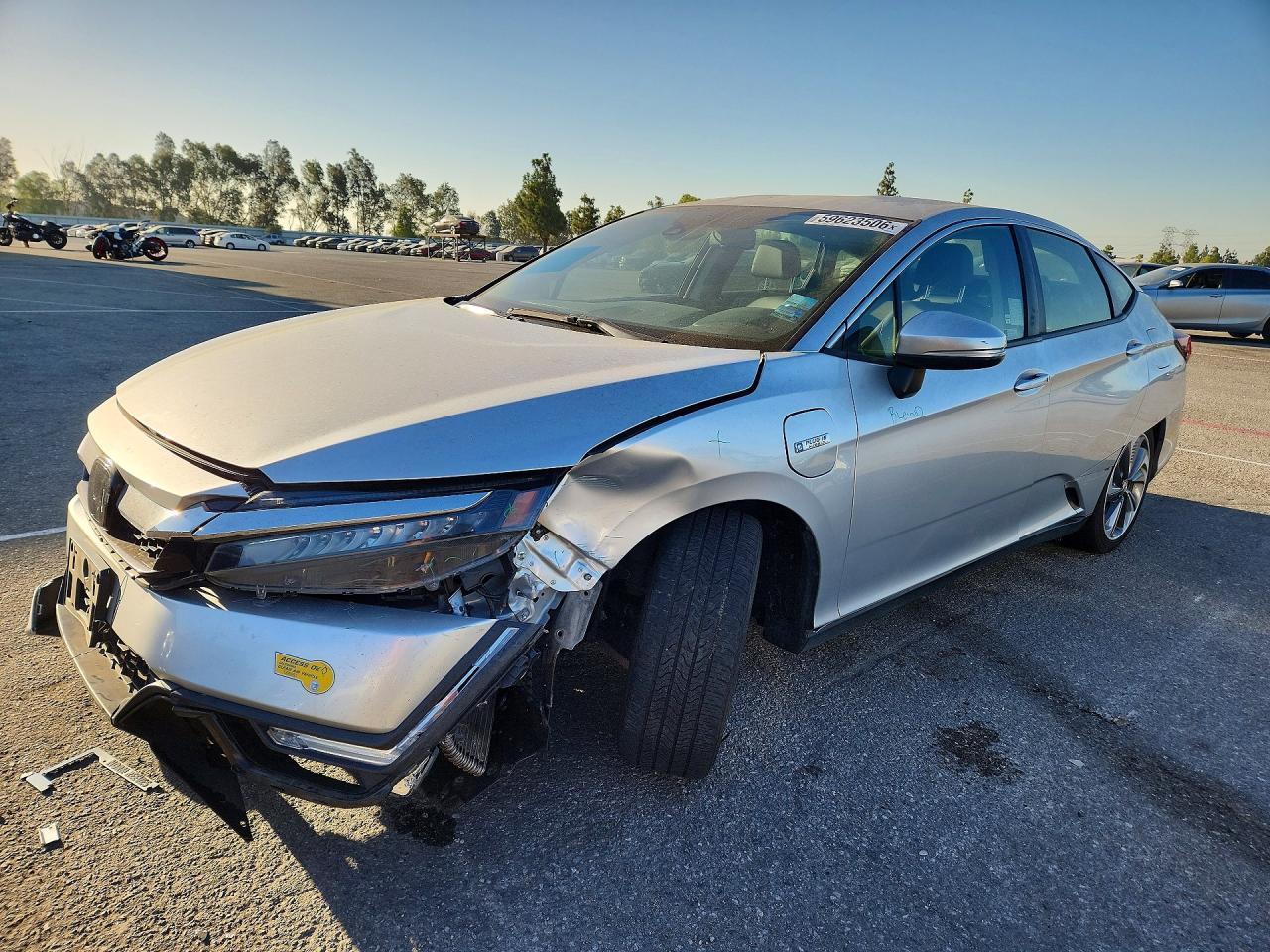 2021 Honda Clarity Touring - zdjęcie główne