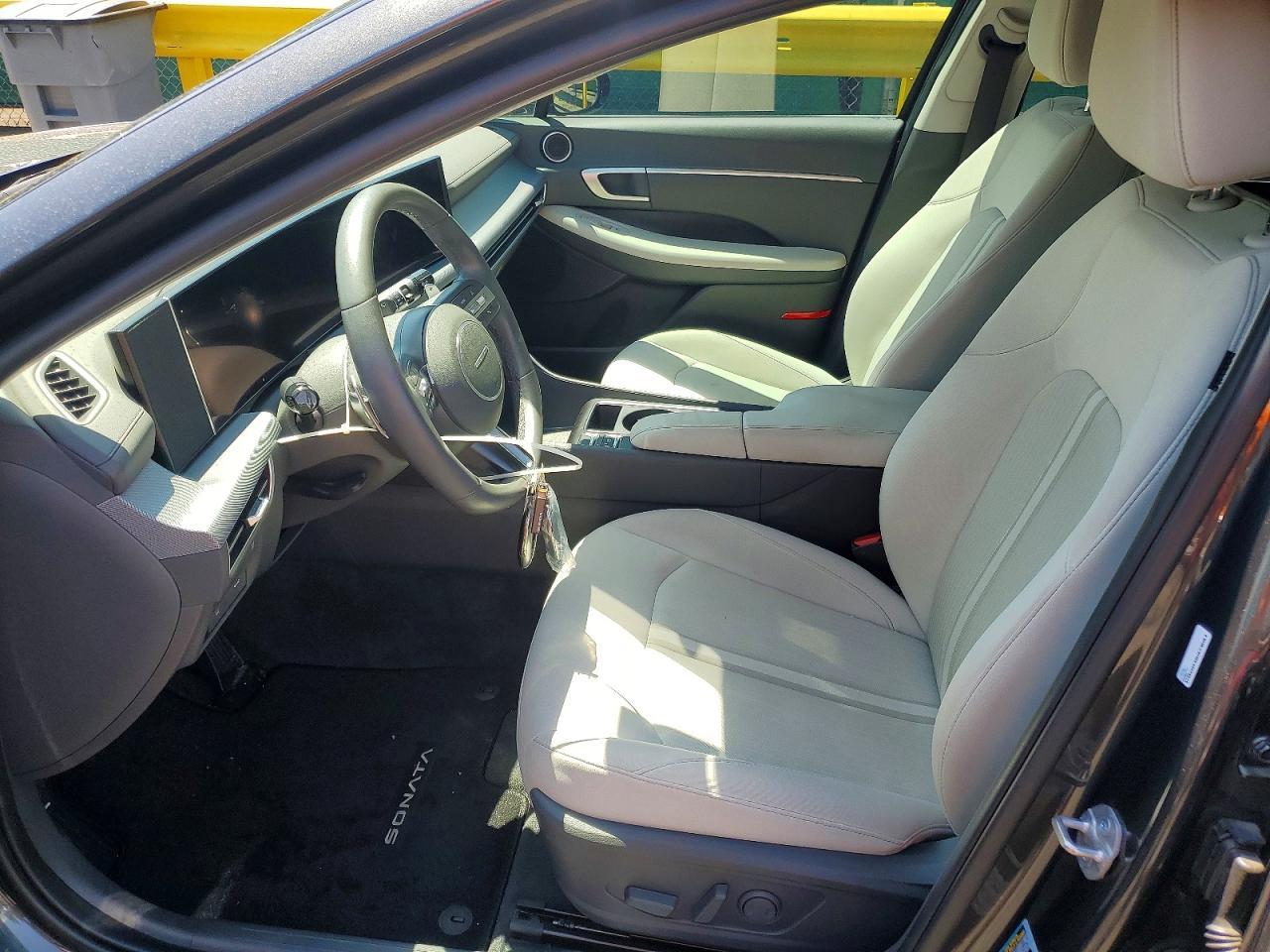 2024 Hyundai Sonata Sel - zdjęcie 7
