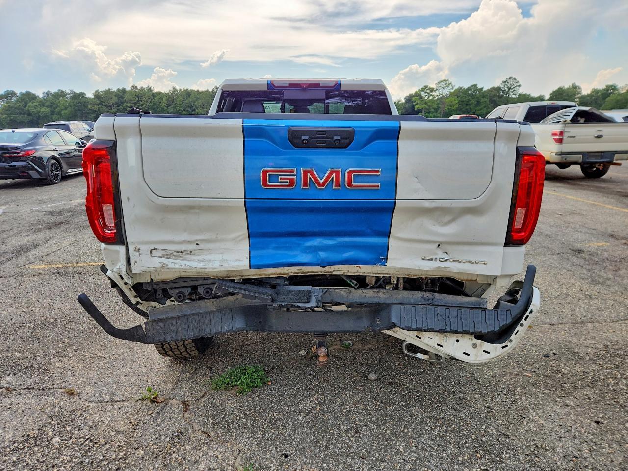 2023 GMC Sierra K1500 Denali - zdjęcie 6
