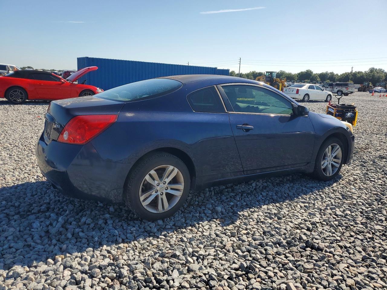 2013 Nissan Altima S - zdjęcie 3