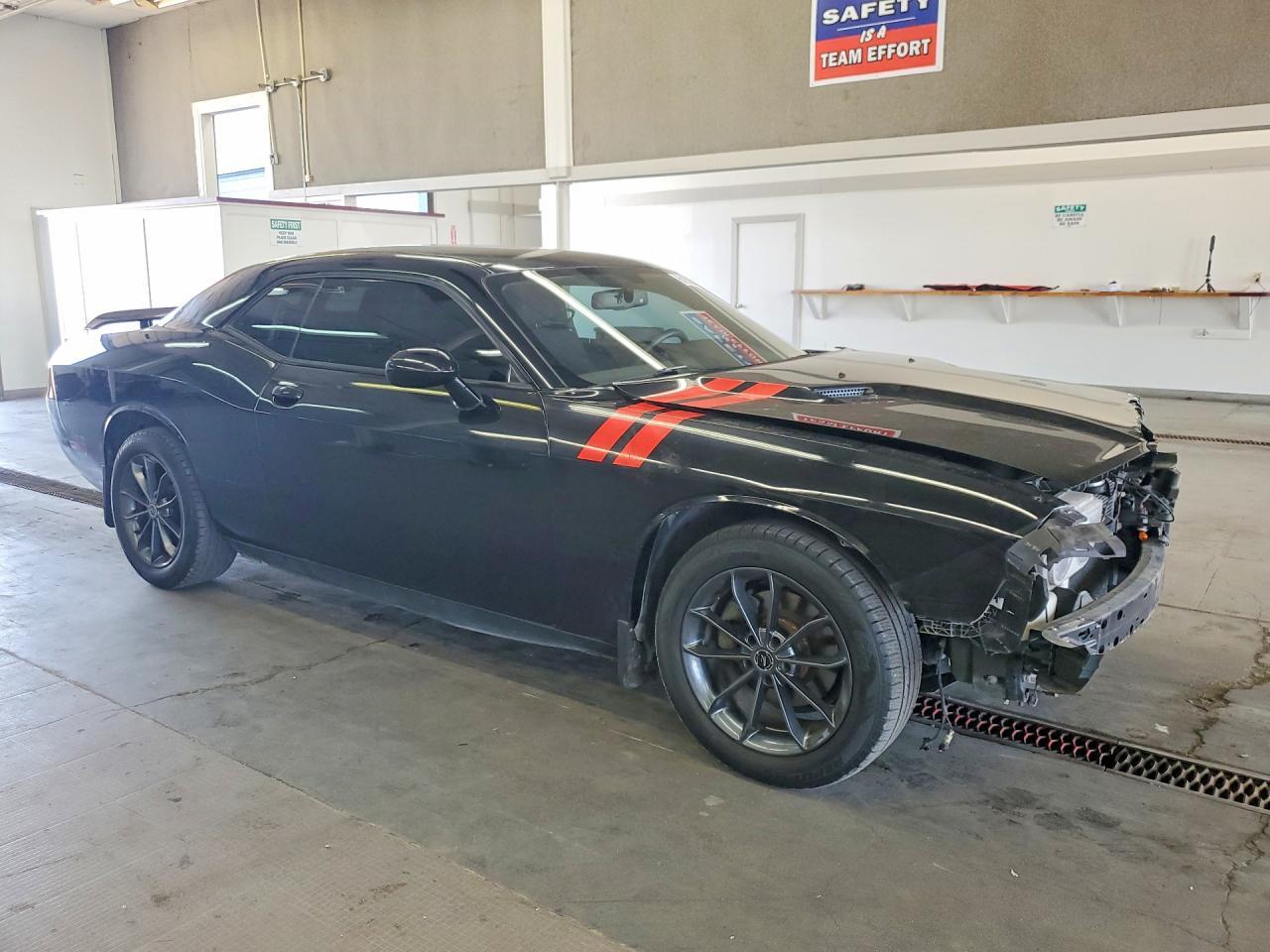 2014 Dodge Challenger Sxt - zdjęcie 4