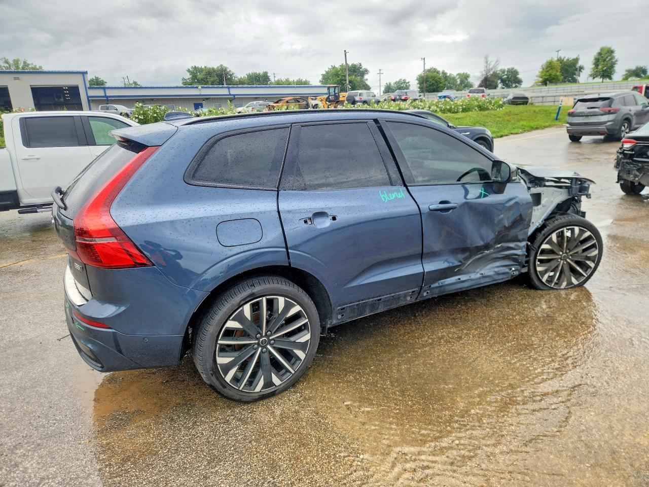 Volvo XC60 - zdjęcie 3