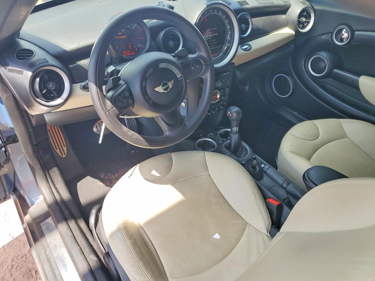 2015 Mini Cooper Coupe S - zdjęcie 8