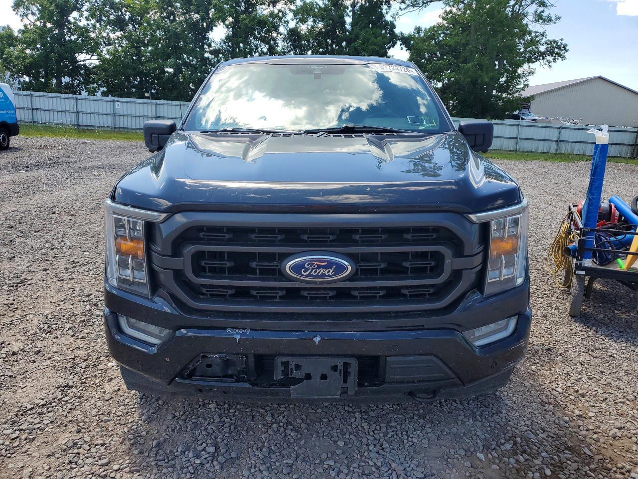 2021 Ford F150 Supercrew - zdjęcie 5
