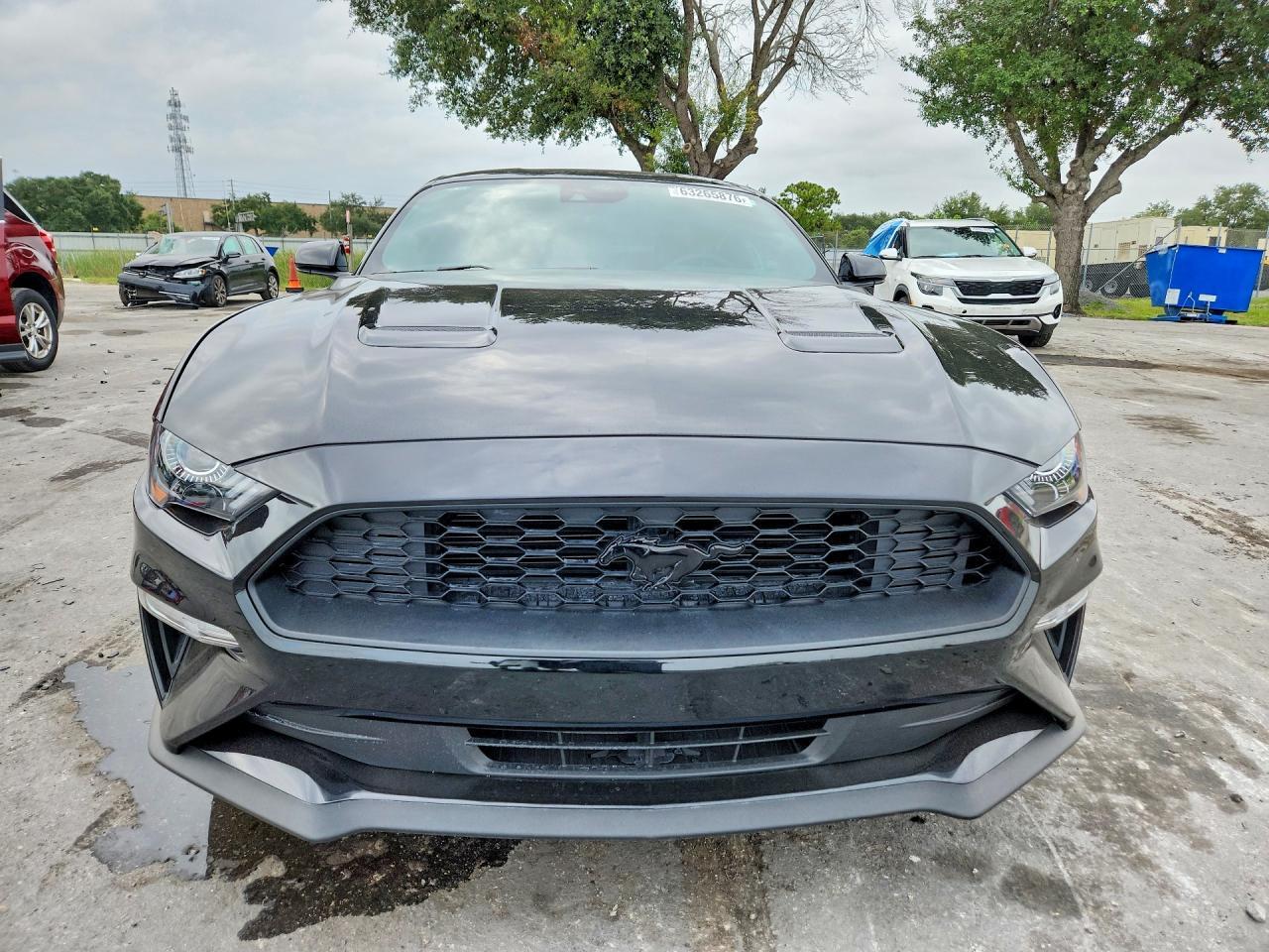 2021 Ford Mustang - zdjęcie 5