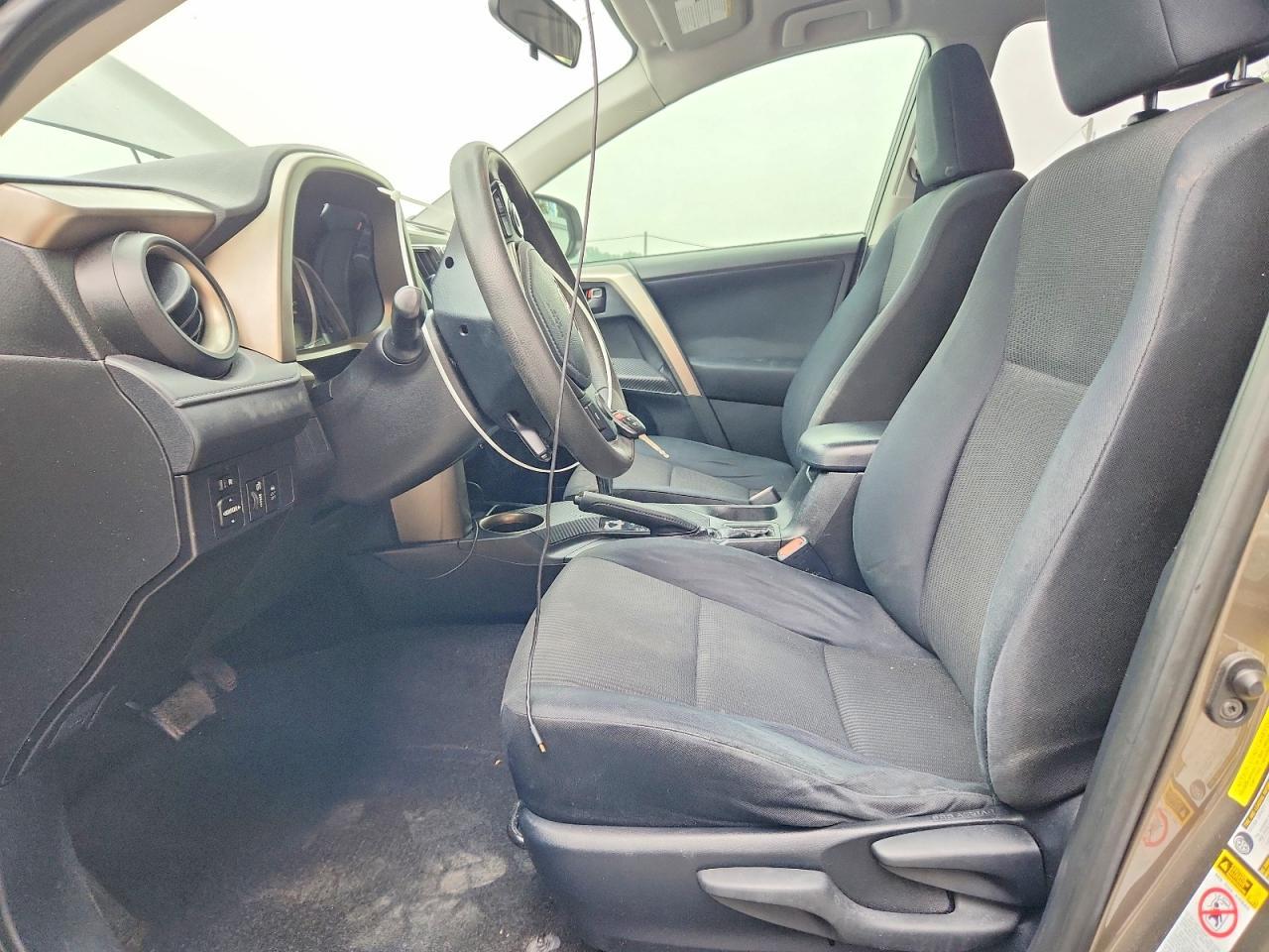 2015 Toyota Rav4 Le - zdjęcie 7