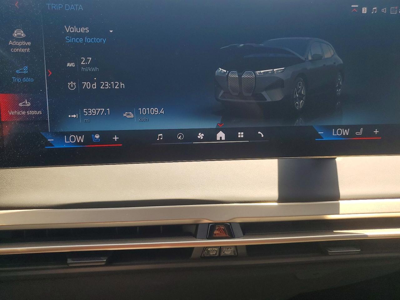 2024 BMW Ix M60 - zdjęcie 9
