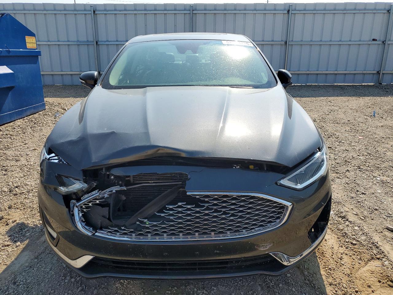 2020 Ford Fusion Titanium - zdjęcie 5