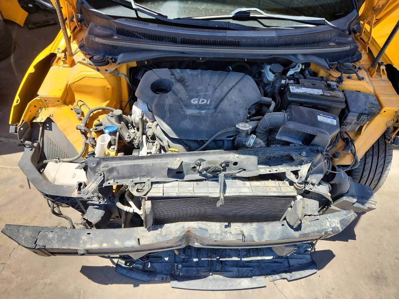 2016 Hyundai Veloster Base - zdjęcie 11