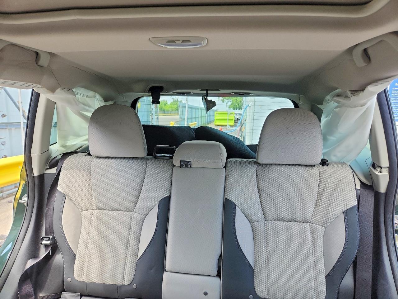 2023 Subaru Forester Premium - zdjęcie 10