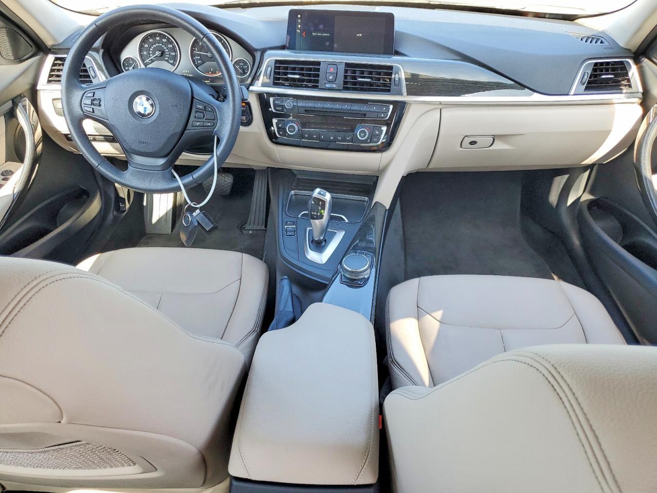 2018 BMW 320 I - zdjęcie 8