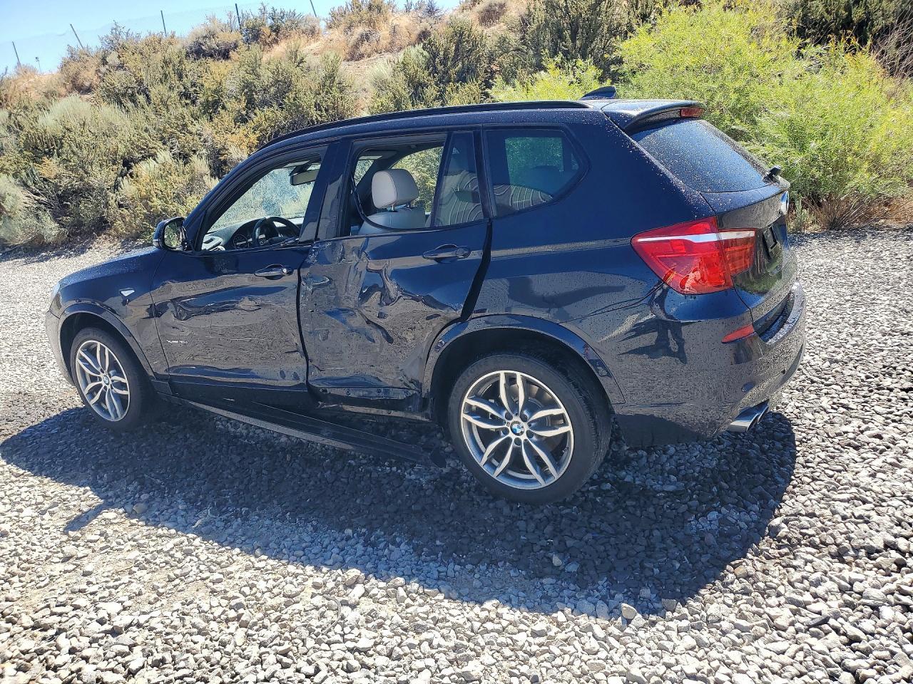 2016 BMW X3 xDrive35I - zdjęcie 2