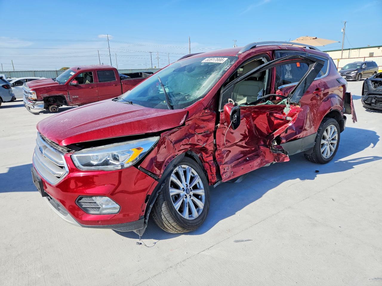 2017 Ford Escape Titanium - zdjęcie główne