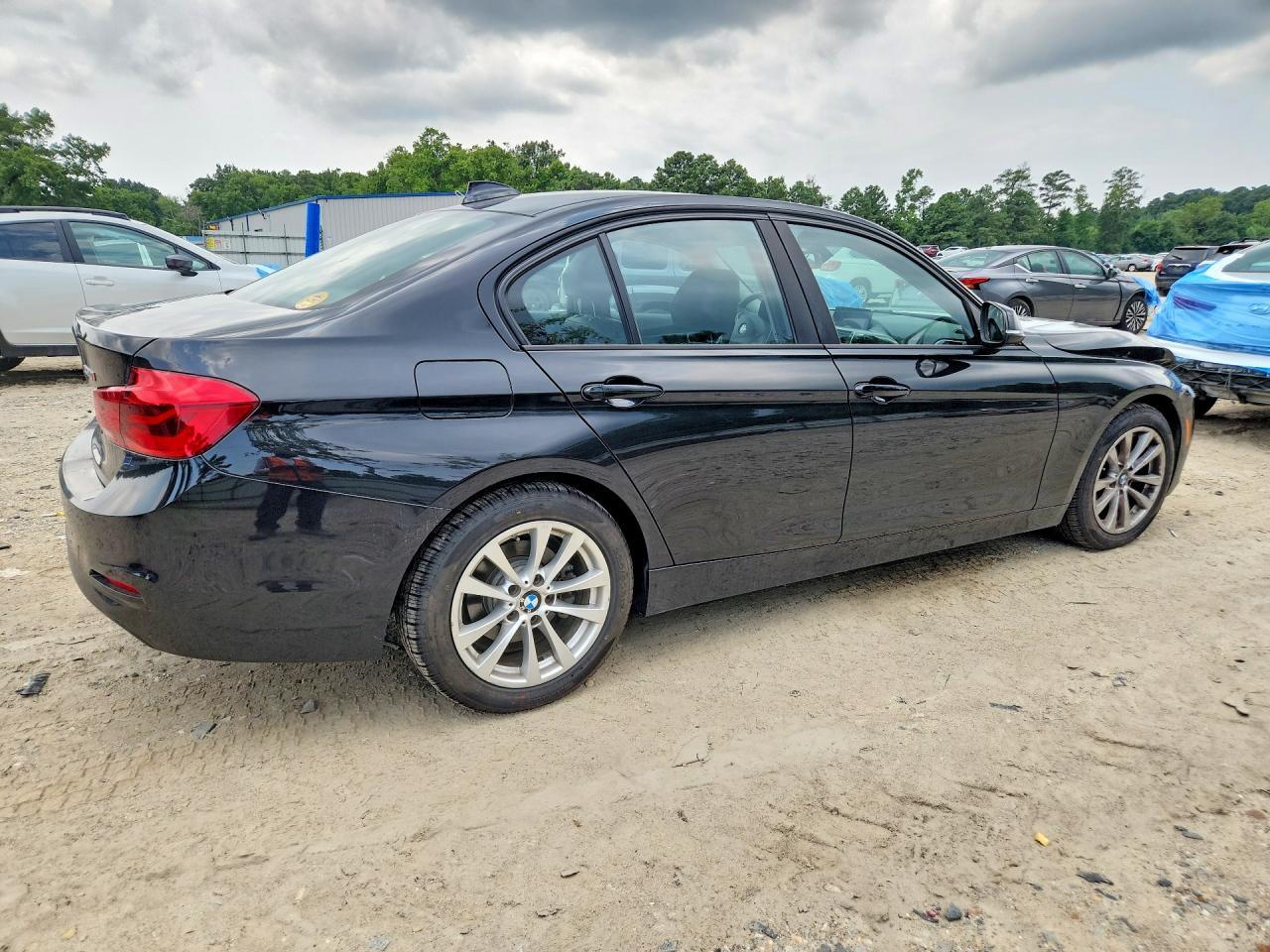2018 BMW Seria 3 320i - zdjęcie 3