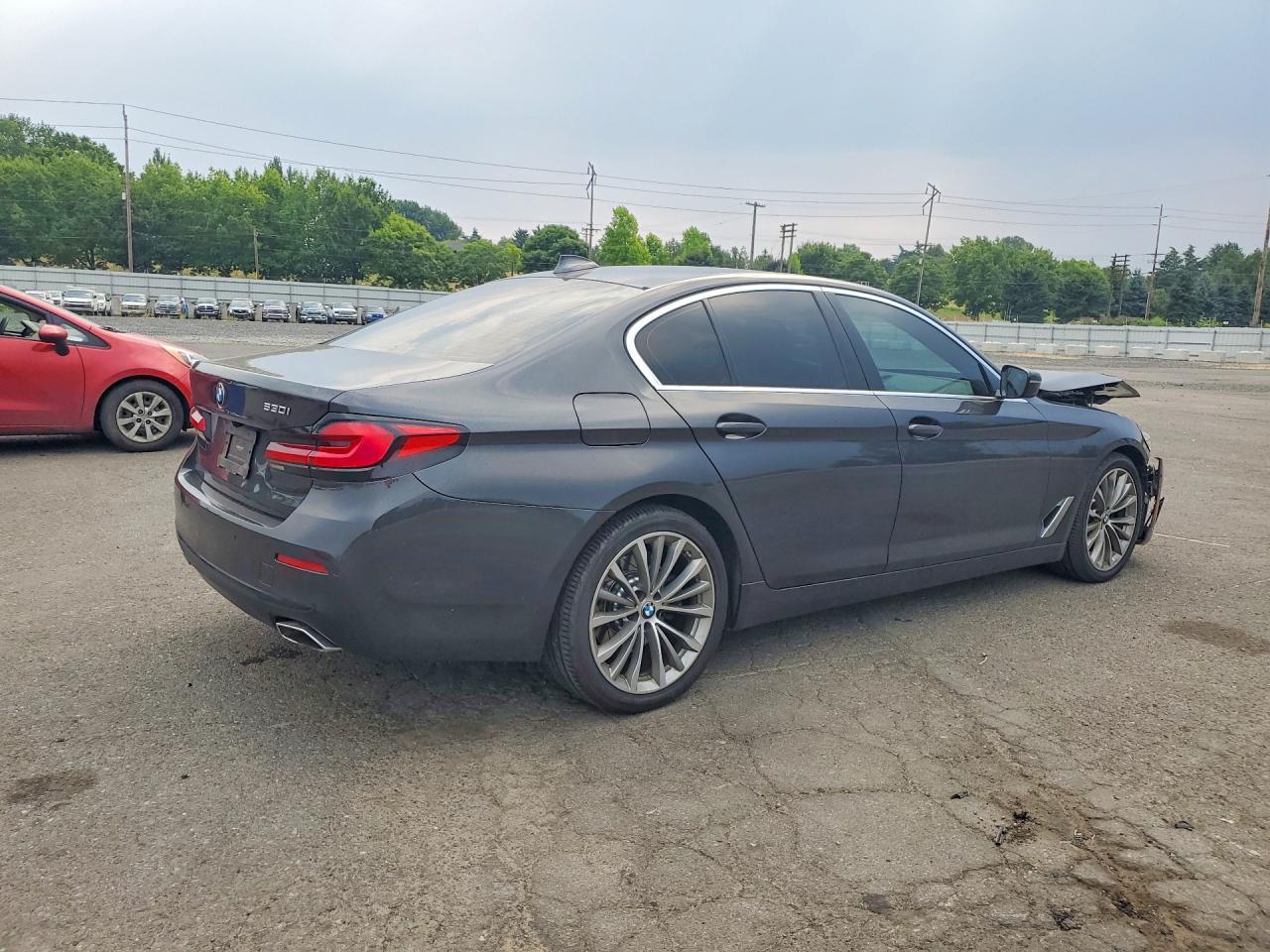2021 BMW 530 I - zdjęcie 3
